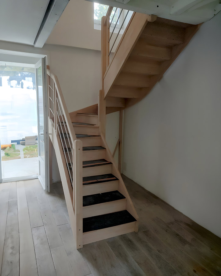 Pose d'escalier bois sur mesure